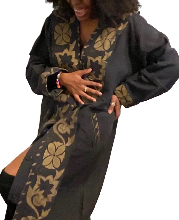 #1033 - Chic and Elegant African Inspired Coat. Free And Plus Sizes