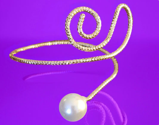 #A1084 - Pearl On Gold Upper Arm Bracelet